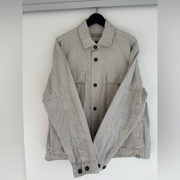 Everlane Striped Shirt Jacket in Gray - Picture 9 of 9